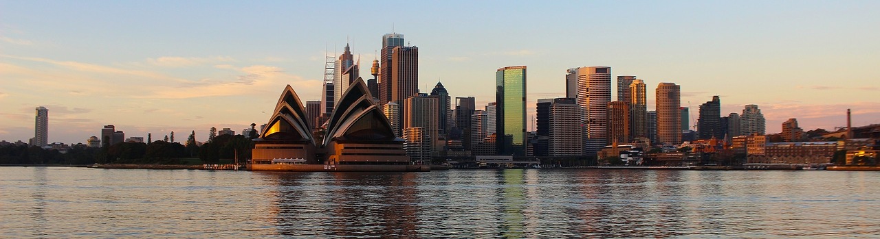 sydney-opera-house-1518191_1280.jpg